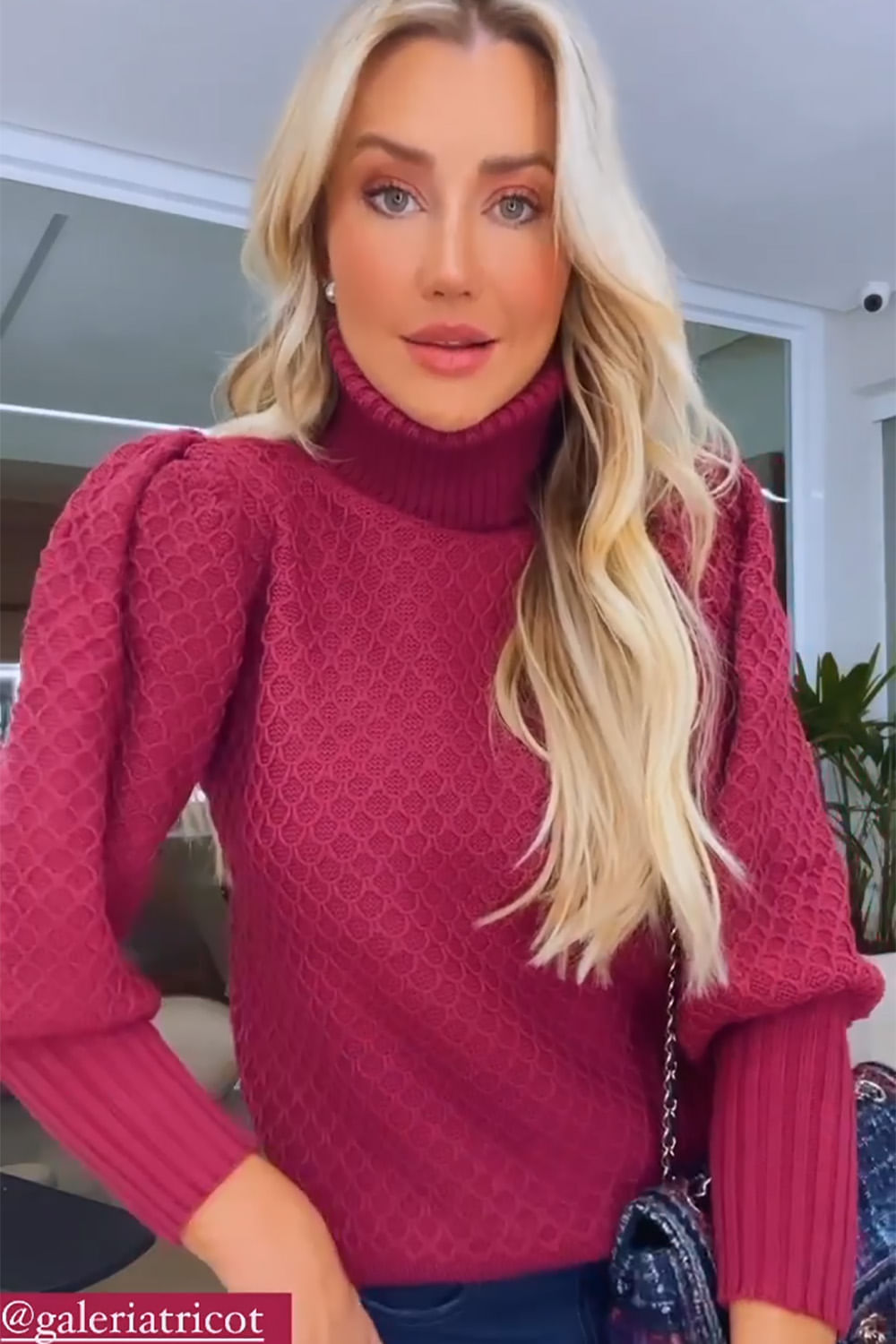Blusa Tricot Suzy Roxo Imperial