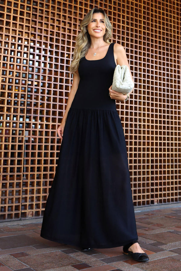 Vestido Tricot Midi Laila Preto