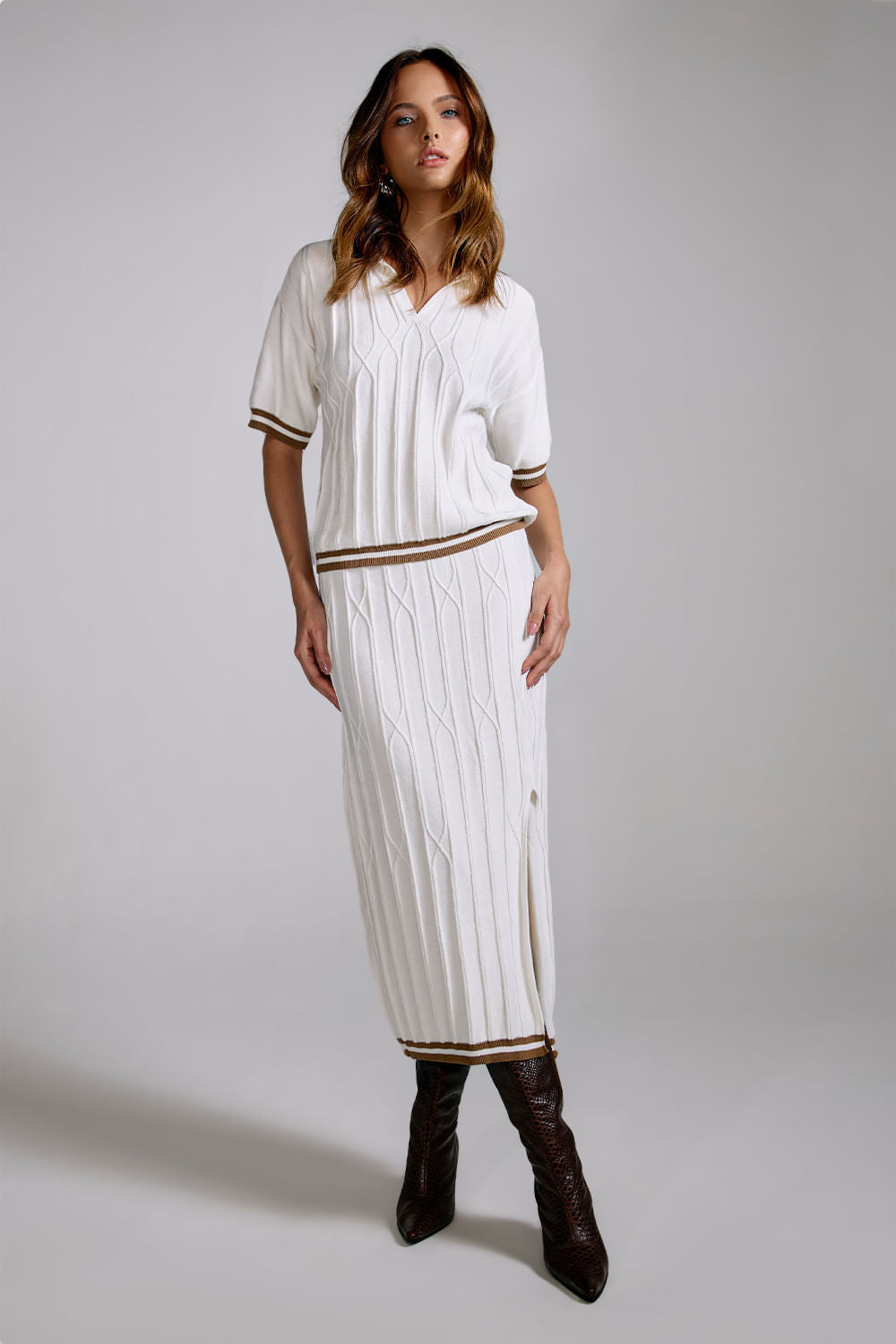 Saia Tricot Midi Alice Off White e Camel Soft