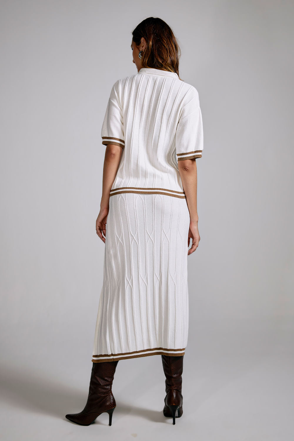 Saia Tricot Midi Alice Off White e Camel Soft