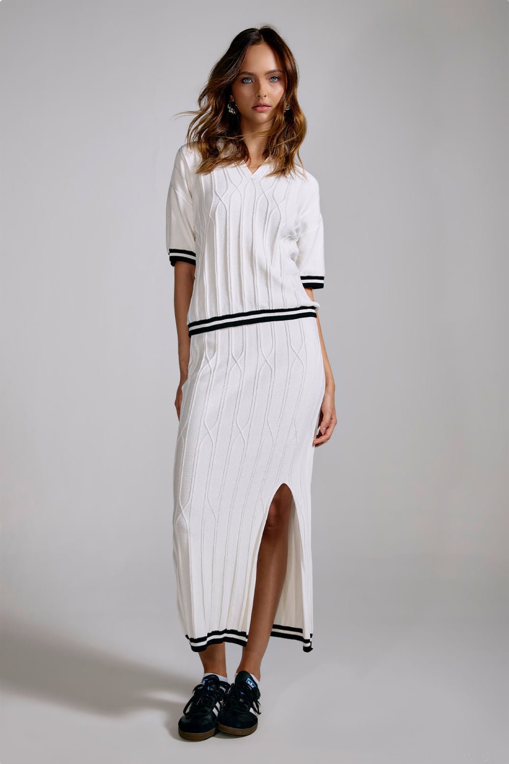 Saia Tricot Midi Alice Off White e Preto