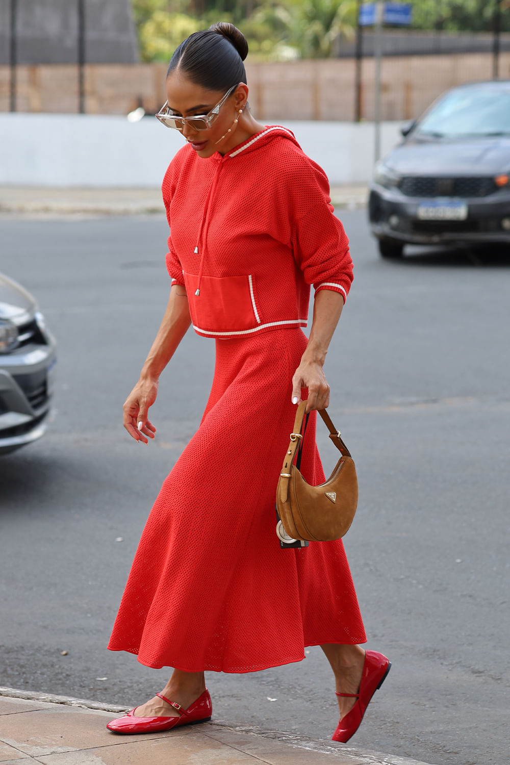 Saia Tricot Midi Eloá Vermelho Magma e Off White