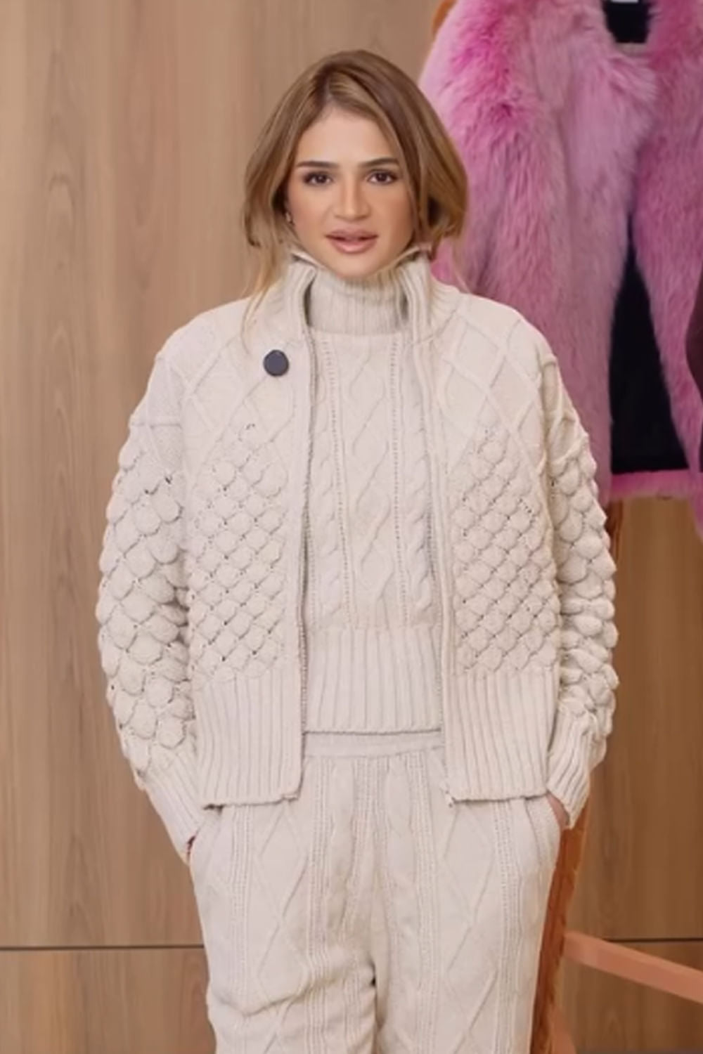 Casaco Tricot Rose Bege Areia