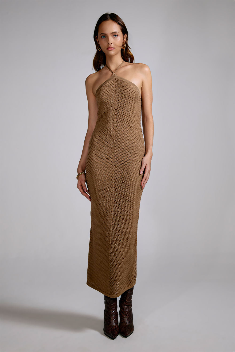 Vestido Tricot Midi Isis Camel Soft