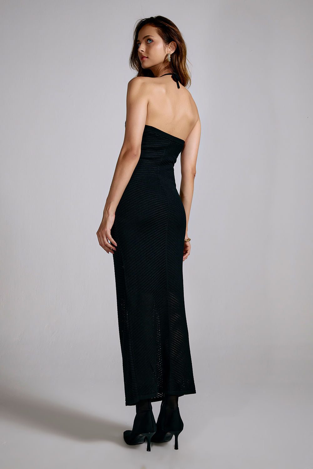 Vestido Tricot Midi Isis Preto