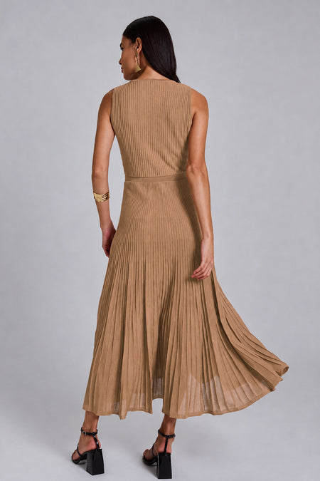 Vestido Tricot Midi Clarice Dourado
