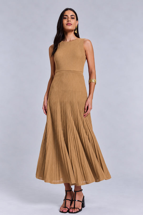 Vestido Tricot Midi Clarice Dourado